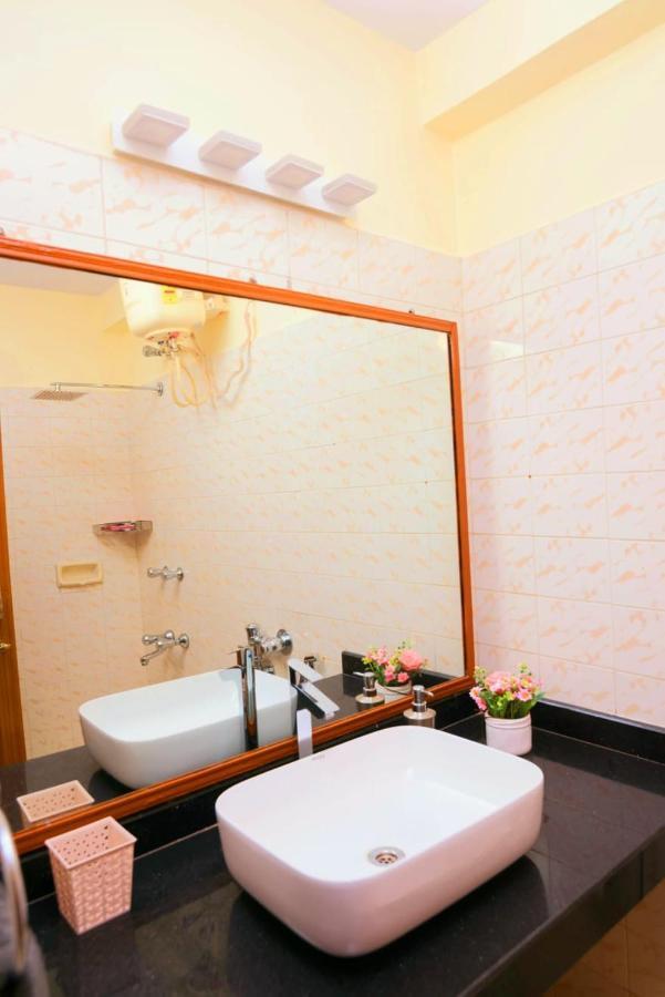 'Golden Sea Shell' 1 Bhk Beach Apartment บีนอลิม ภายนอก รูปภาพ